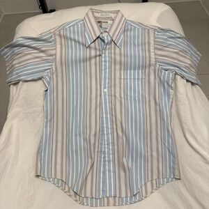 Men's large Montgomery Ward vintage short sleeve button up great condition